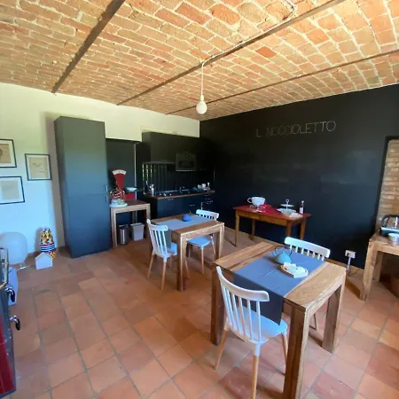 Il Noccioletto 3*