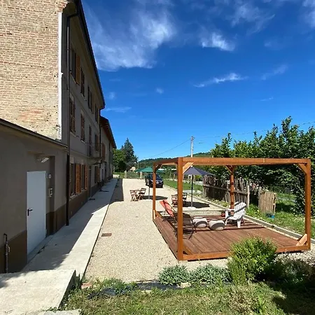 Il Noccioletto 3* Mombaruzzo