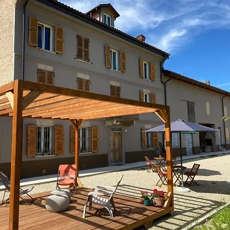 Bed and breakfast Il Noccioletto Mombaruzzo